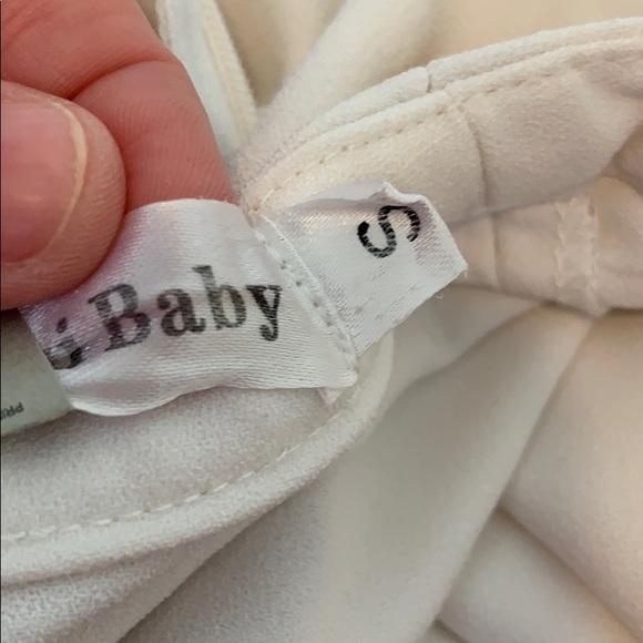 Wiki Baby White Top with Jeweled Collar Size Small - Picture 6 of 6